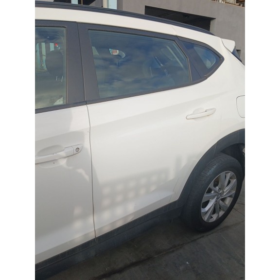 Recambio de puerta trasera izquierda para hyundai tucson (tl, tle) 1.6 t-gdi referencia OEM IAM   