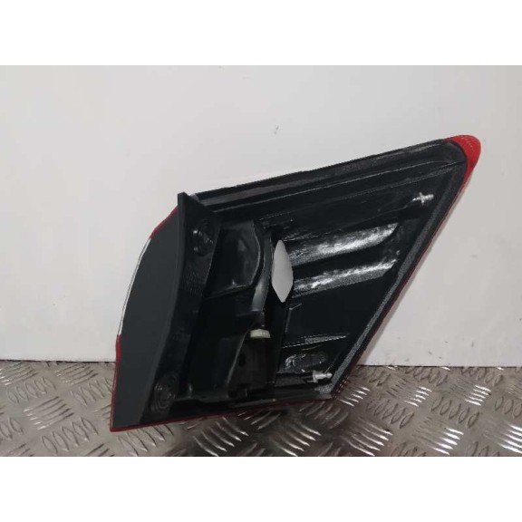 Recambio de piloto trasero izquierdo para nissan qashqai (j10) referencia OEM IAM 26555BR00A 10-14 NUEVO