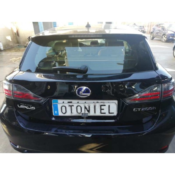 Recambio de porton trasero para lexus ct 200h referencia OEM IAM   