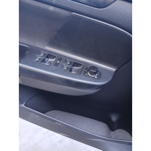 Recambio de mando elevalunas delantero izquierdo para volkswagen golf vi variant (aj5) 1.6 tdi referencia OEM IAM   