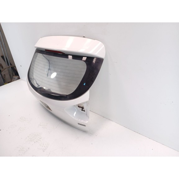 Recambio de porton trasero para kia rio basic referencia OEM IAM   