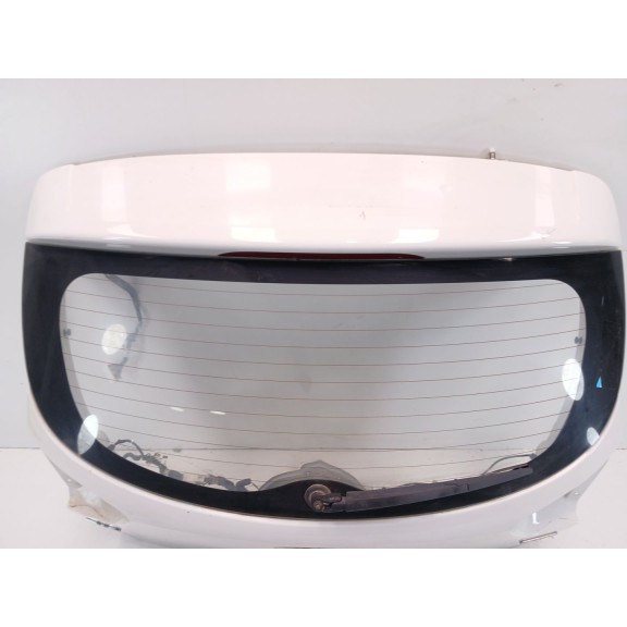 Recambio de porton trasero para kia rio basic referencia OEM IAM   