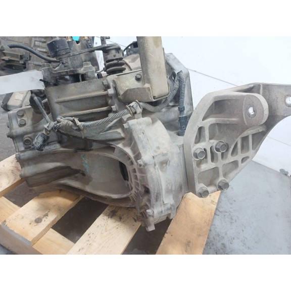 Recambio de caja cambios para kia carnival ii (gq) 2.9 crdi referencia OEM IAM 041105934  