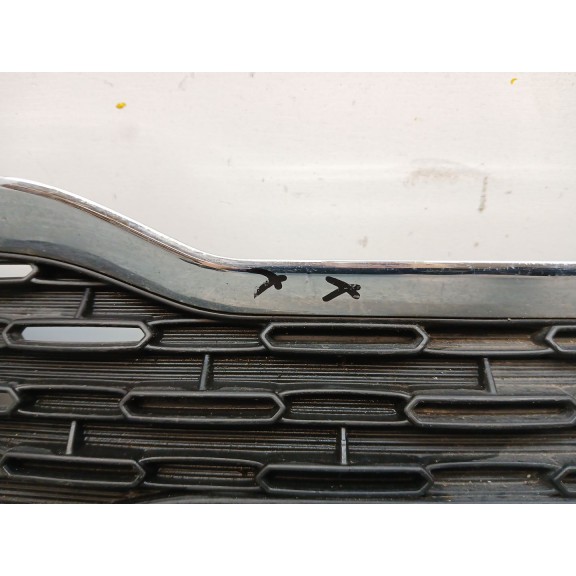 Recambio de rejilla paragolpes delantero para kia picanto iii (ja) 1.2 referencia OEM IAM 86351G6000  