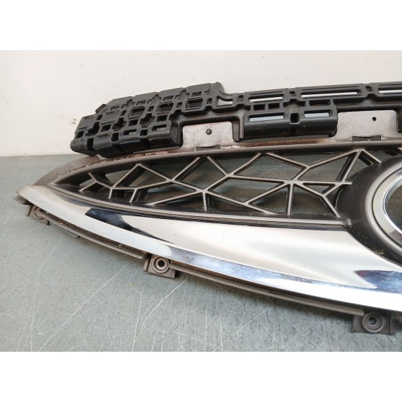 Recambio de rejilla paragolpes delantero para hyundai ix20 1.4 crdi cat referencia OEM IAM 863511k000  