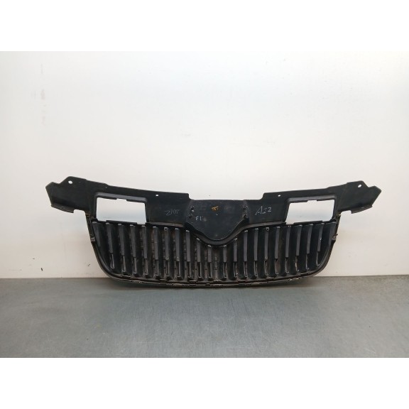 Recambio de rejilla paragolpes delantero para skoda fabia ii (542) 1.2 referencia OEM IAM 5J0853668A  