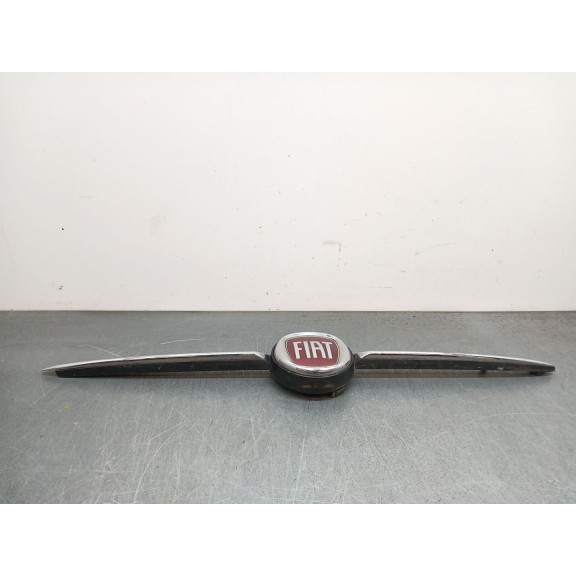 Recambio de rejilla paragolpes delantero para fiat 500l (351_, 352_) 1.4 lpg (199lyf1b) referencia OEM IAM 735637413  