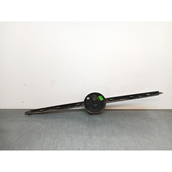 Recambio de rejilla paragolpes delantero para fiat 500l (351_, 352_) 1.4 lpg (199lyf1b) referencia OEM IAM 735637413  