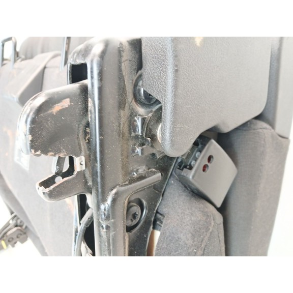 Recambio de asiento trasero izquierdo para ford transit connect furgon 200 l1 ambiente referencia OEM IAM   