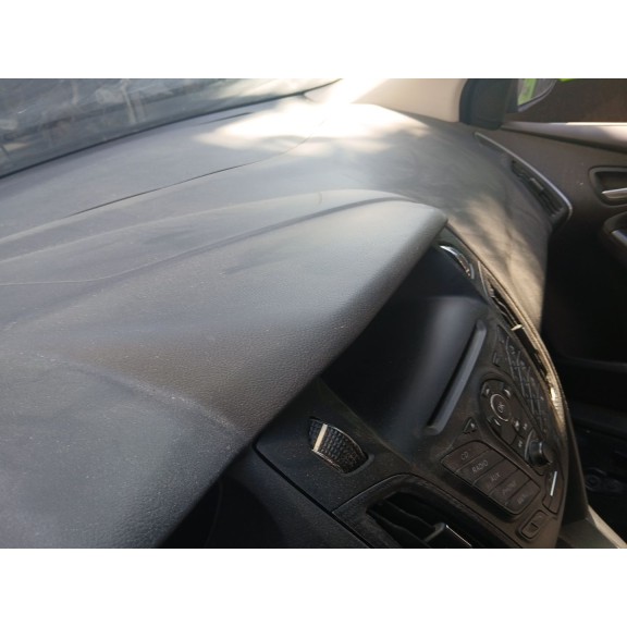 Recambio de kit airbag para ford focus iii sedán 1.6 tdci referencia OEM IAM   