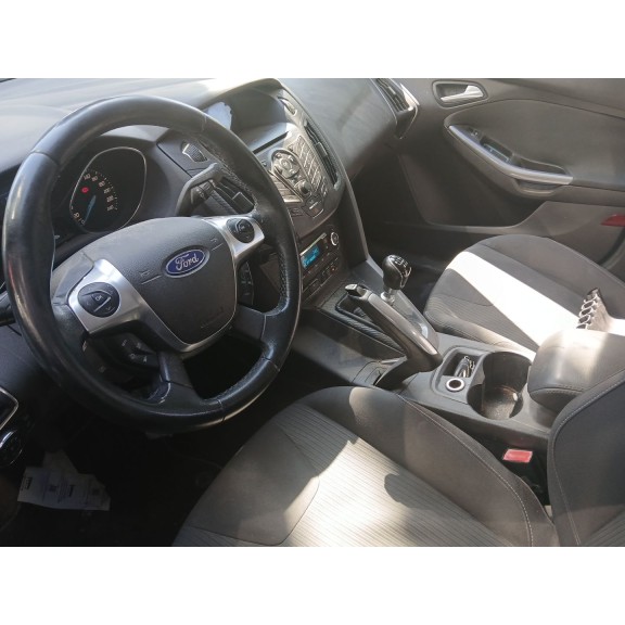 ford focus iii sedán del año 2011