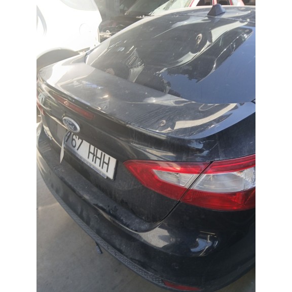 Recambio de tapa maletero para ford focus iii sedán 1.6 tdci referencia OEM IAM   