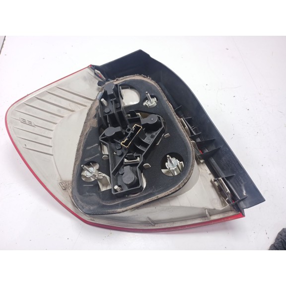 Recambio de piloto trasero derecho para bmw 1 (e87) 118 d referencia OEM IAM 63210397035  