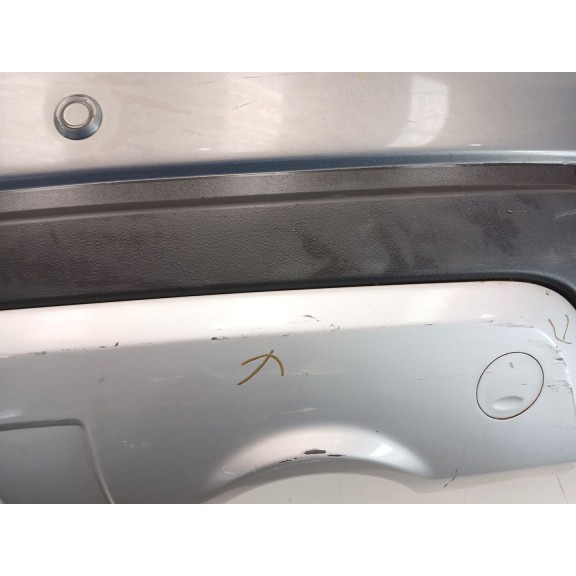 Recambio de paragolpes trasero para chevrolet captiva 2.0 diesel cat referencia OEM IAM 96671242  