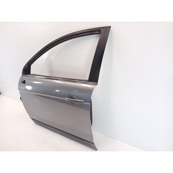 Recambio de puerta delantera izquierda para chevrolet captiva 2.0 diesel cat referencia OEM IAM 42352069  