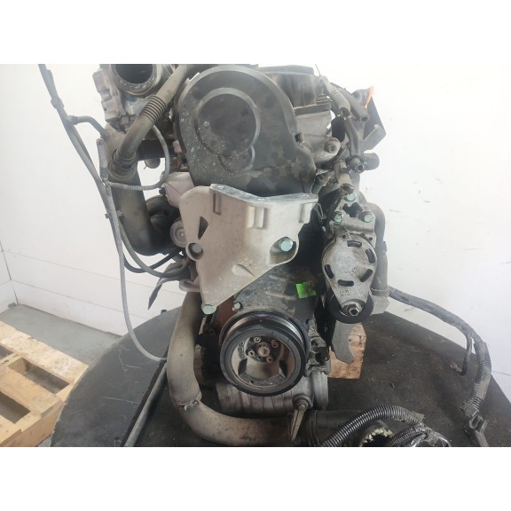 Recambio de despiece motor para volkswagen polo iv (9n_, 9a_) 1.4 tdi referencia OEM IAM BNM  