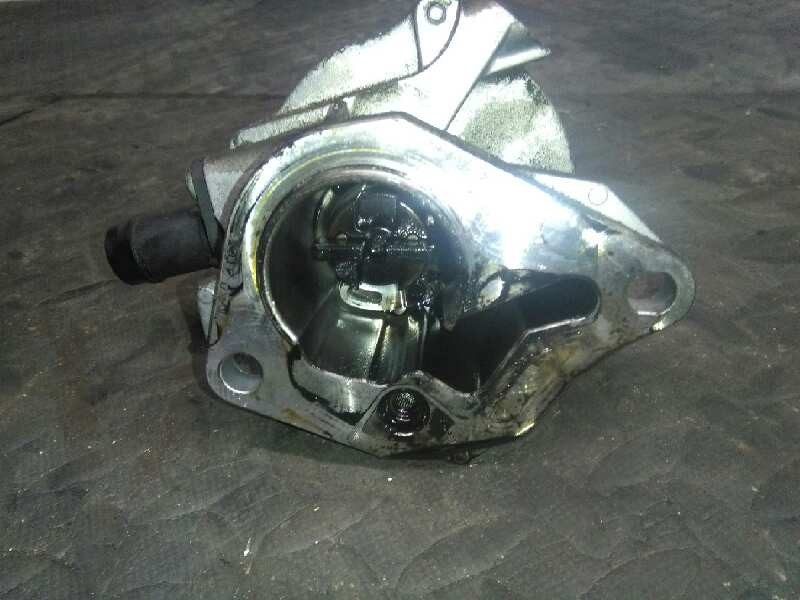 Recambio de depresor freno / bomba vacio para renault kangoo 1.5 dci diesel referencia OEM IAM K9K802  