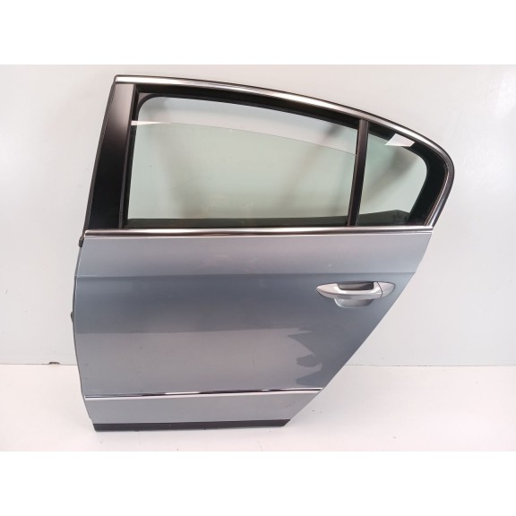 Recambio de puerta trasera izquierda para volkswagen passat b6 (3c2) 2.0 tdi referencia OEM IAM 3C5833055H  
