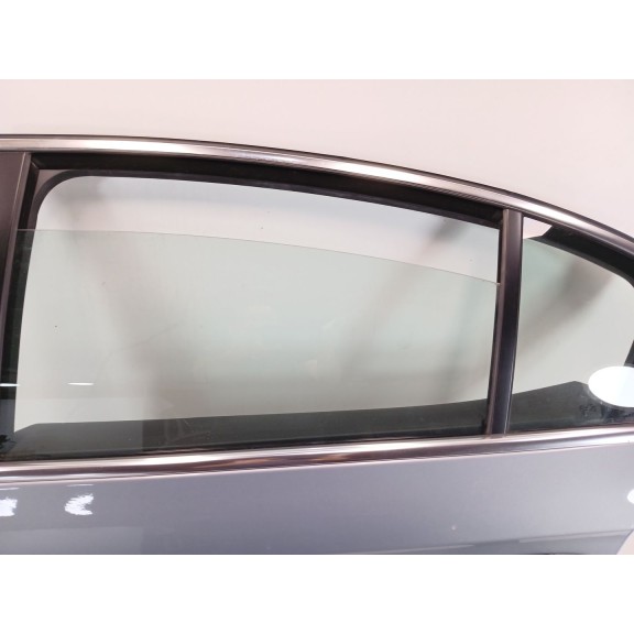 Recambio de puerta trasera izquierda para volkswagen passat b6 (3c2) 2.0 tdi referencia OEM IAM 3C5833055H  
