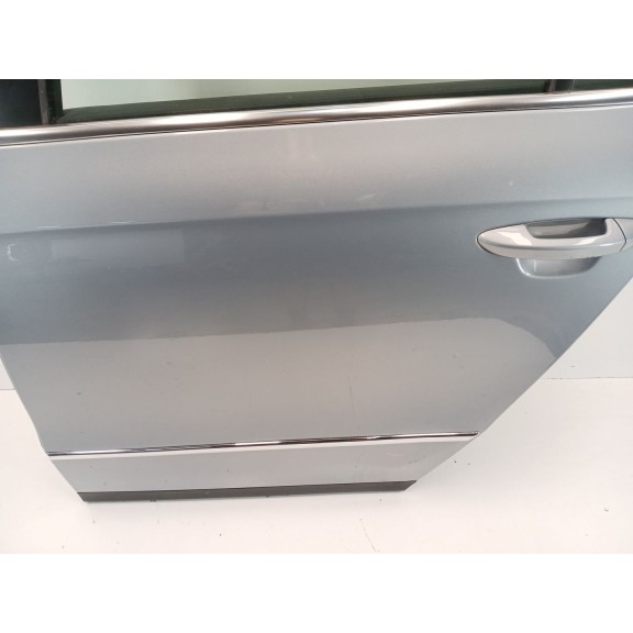Recambio de puerta trasera izquierda para volkswagen passat b6 (3c2) 2.0 tdi referencia OEM IAM 3C5833055H  