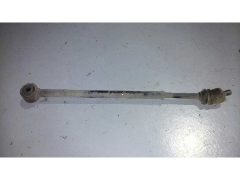 Recambio de tirante trasero derecho para land rover discovery 4 3.0 td v6 cat referencia OEM IAM   