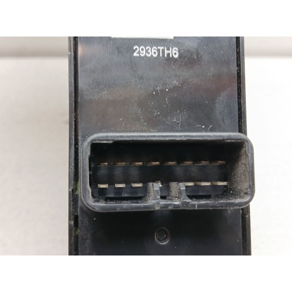 Recambio de mando elevalunas delantero izquierdo para mitsubishi colt cabrio czc instyle referencia OEM IAM   