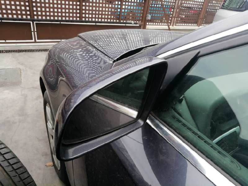 Recambio de retrovisor izquierdo para audi a6 berlina (4f2) 3.0 tdi quattro (165kw) referencia OEM IAM  ABATIBLE CABLES CORTADOS