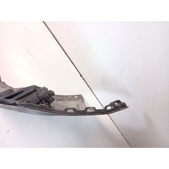 Recambio de paragolpes delantero para ford transit connect monospace 1.5 tdci referencia OEM IAM DT1117F775JA  