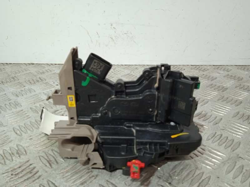 Recambio de cerradura puerta delantera derecha para kia ceed drive referencia OEM IAM 81320J7000  5 PINS