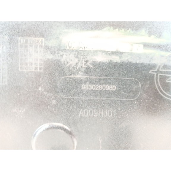 Recambio de paragolpes delantero para opel corsa f edition referencia OEM IAM 9830280980  