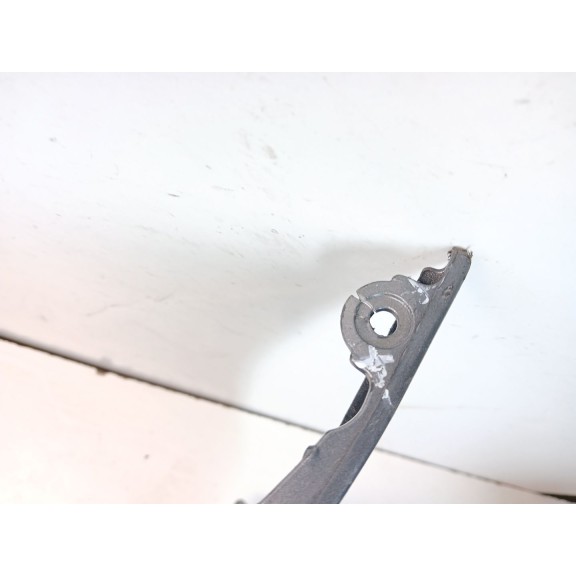 Recambio de paragolpes delantero para volkswagen golf vi (5k1) 2.0 tdi referencia OEM IAM 5K0807221  