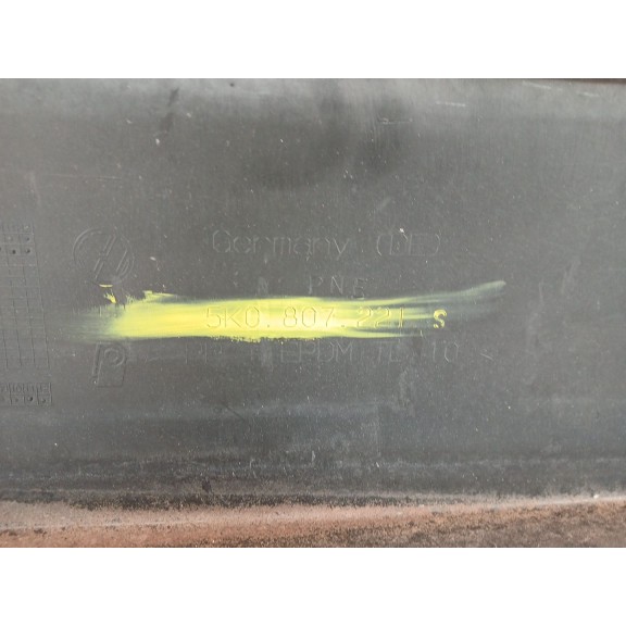 Recambio de paragolpes delantero para volkswagen golf vi (5k1) 2.0 tdi referencia OEM IAM 5K0807221  