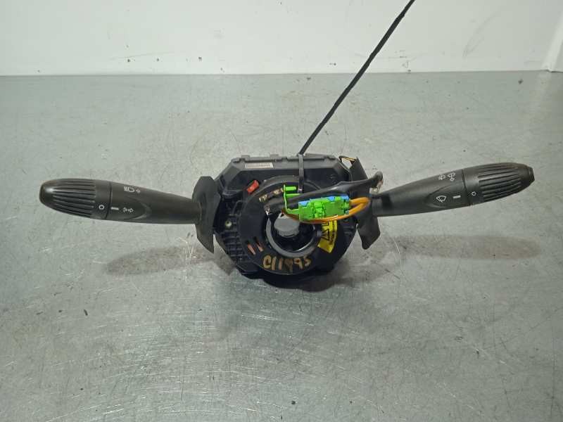 Recambio de mando multifuncion para fiat punto berlina (188) 1.3 16v multijet feel referencia OEM IAM 735381039  