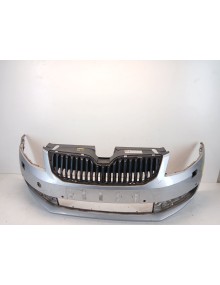Recambio de paragolpes delantero para skoda octavia iii (5e3, nl3, nr3) 1.6 tdi referencia OEM IAM 5E0807221  