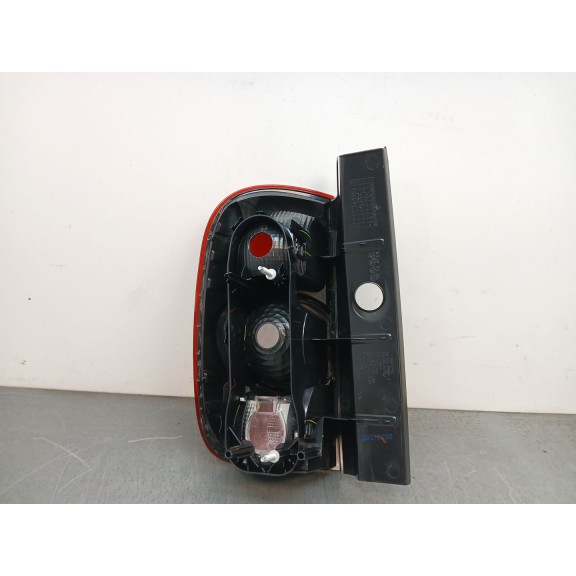 Recambio de piloto trasero derecho para dacia duster 1.5 dci diesel cat referencia OEM IAM 265550033r  