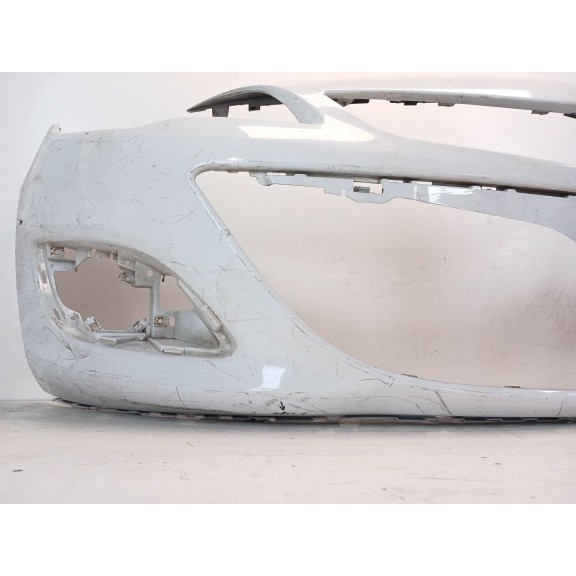 Recambio de paragolpes delantero para opel astra j (p10) 1.6 sidi (68) referencia OEM IAM 13368660  