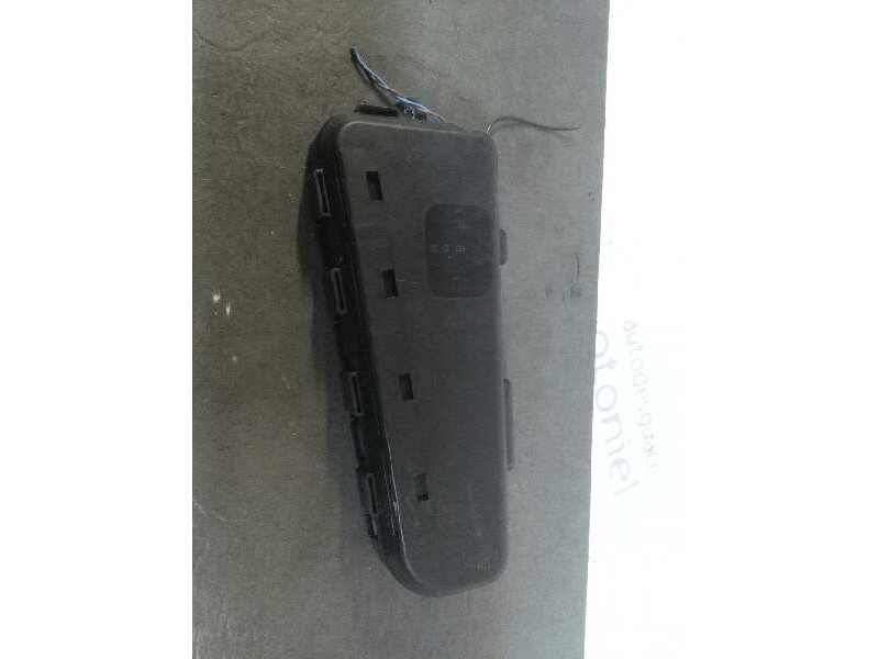 Recambio de airbag lateral delantero derecho para nissan primera trav. (p12) acenta referencia OEM IAM   