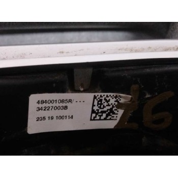 Recambio de volante para dacia dokker essential referencia OEM IAM 484001085R DESGASTADO 