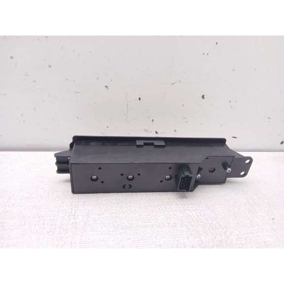 Recambio de mando elevalunas delantero izquierdo para mercedes-benz vito (w639) basic, combi referencia OEM IAM A6395450913  639