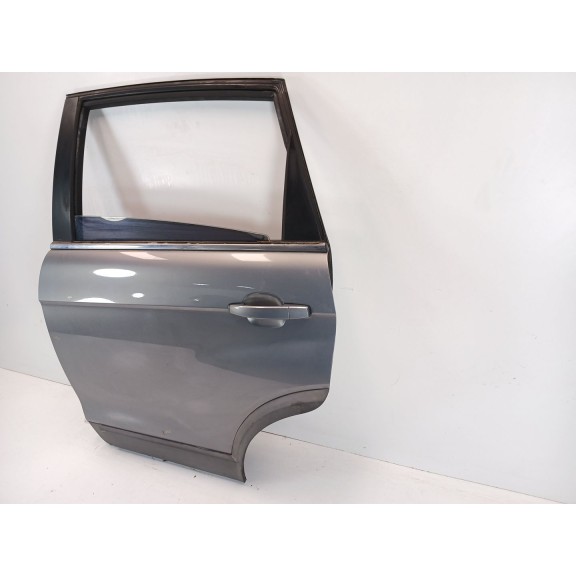 Recambio de puerta trasera izquierda para chevrolet captiva 2.0 diesel cat referencia OEM IAM 94543752  