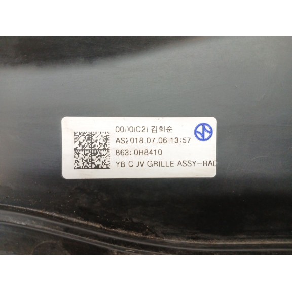 Recambio de rejilla paragolpes delantero para kia stonic (yb) 1.4 lpg referencia OEM IAM 86351H8410  
