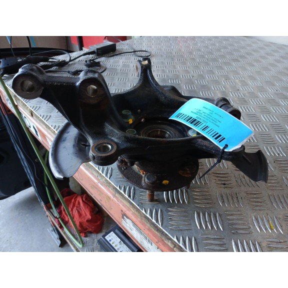 Recambio de mangueta delantera derecha para mazda 3 sedán (bm_, bn_) 2.2 d referencia OEM IAM   