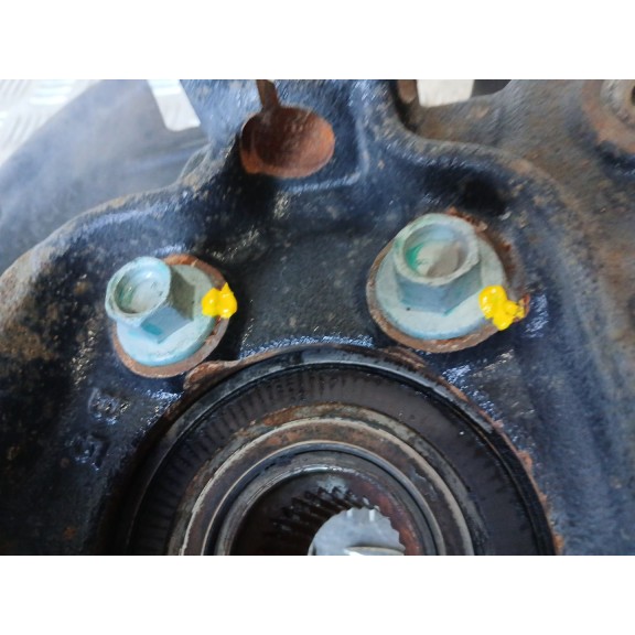 Recambio de mangueta delantera derecha para mazda 3 sedán (bm_, bn_) 2.2 d referencia OEM IAM   