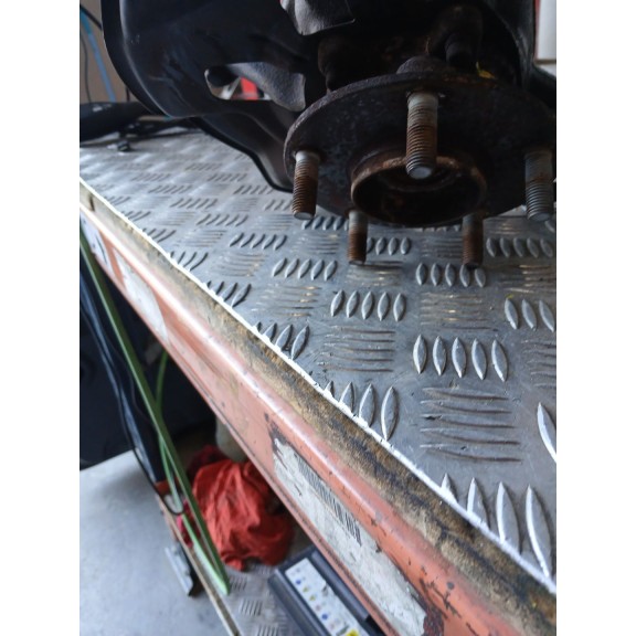 Recambio de mangueta delantera derecha para mazda 3 sedán (bm_, bn_) 2.2 d referencia OEM IAM   