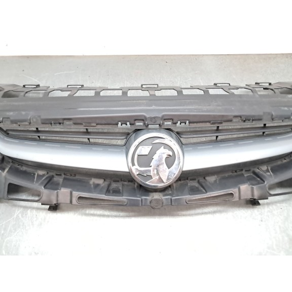 Recambio de rejilla paragolpes delantero para opel astra j (p10) 2.0 cdti (68) referencia OEM IAM 13368851  