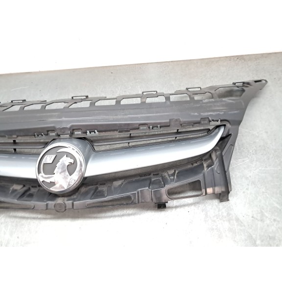 Recambio de rejilla paragolpes delantero para opel astra j (p10) 2.0 cdti (68) referencia OEM IAM 13368851  