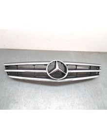 Recambio de rejilla paragolpes delantero para mercedes-benz clase c (w204) c 220 cdi (204.008) referencia OEM IAM A203880138  
