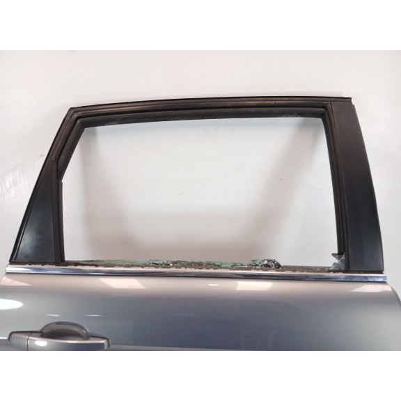 Recambio de puerta trasera derecha para chevrolet captiva 2.0 diesel cat referencia OEM IAM 94543753  