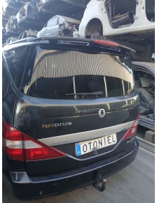 Recambio de porton trasero para ssangyong rodius i 2.7 xdi referencia OEM IAM 6401121101   2