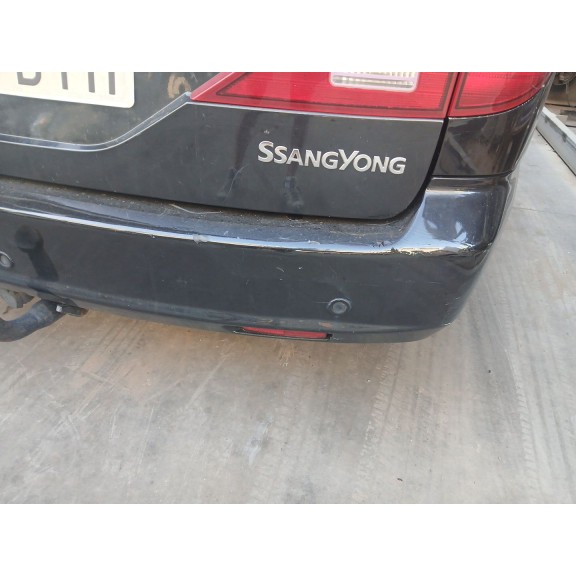 Recambio de paragolpes trasero para ssangyong rodius i 2.7 xdi referencia OEM IAM   